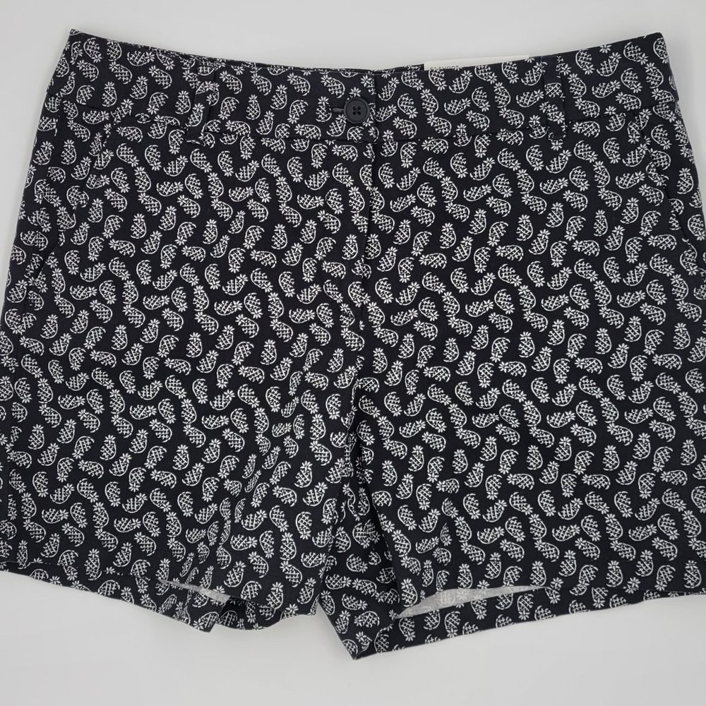 Loft Outlet  Women's  Pineapple Print Mid rise 6" Shorts sz 10